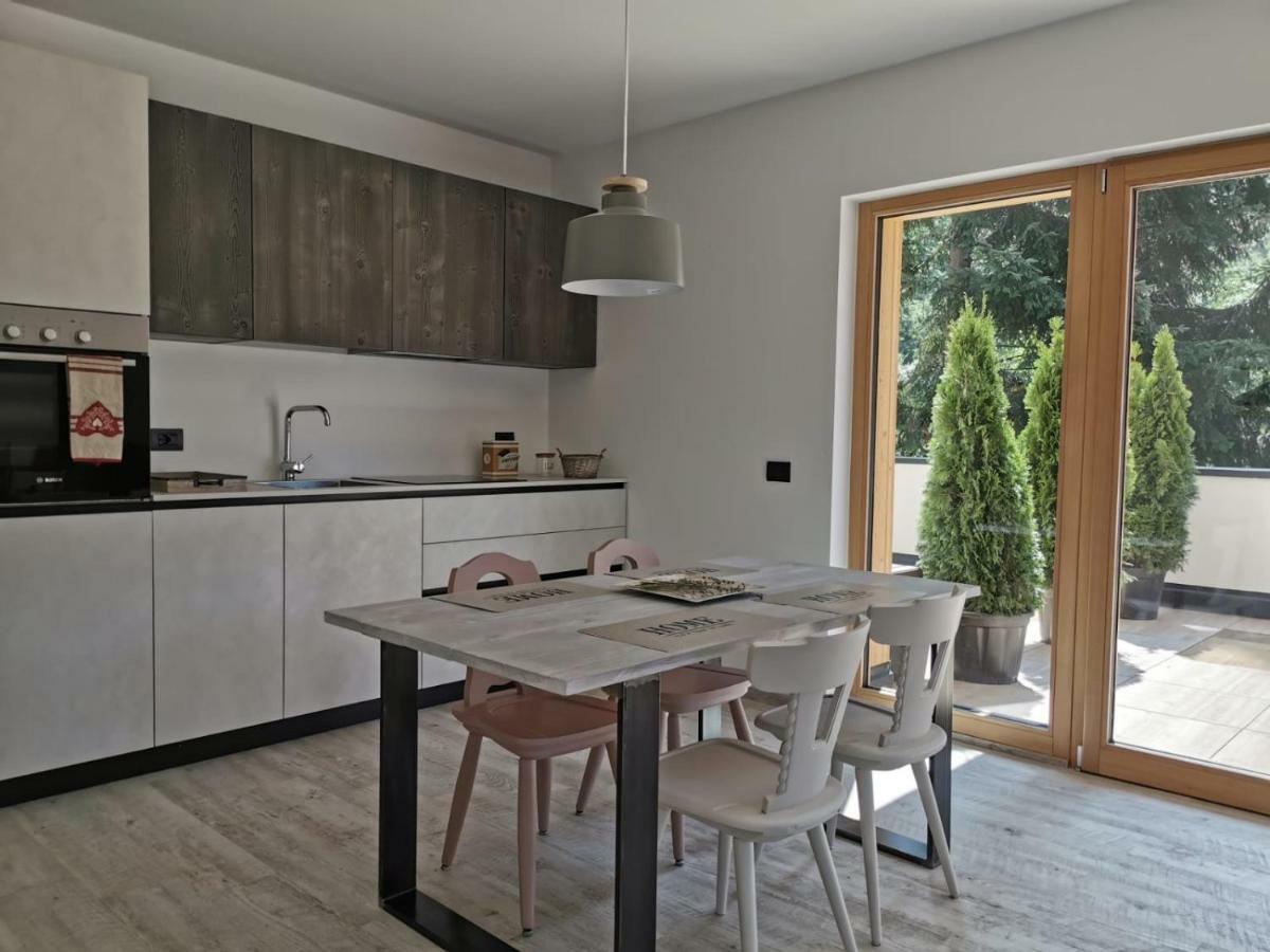 Appartamenti E B&B Casa Ester Baselga di Pinè Exteriör bild